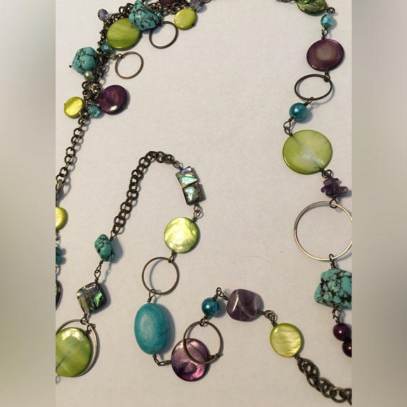 Long Bead Chain Necklace - Picture 2 of 2